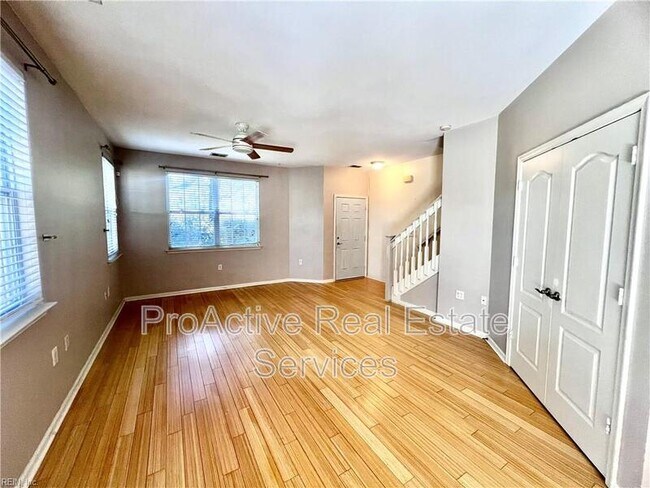 Building Photo - 4581 Duffy Dr
