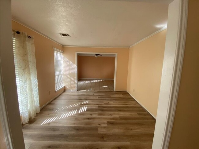 Building Photo - 14706 Woodward Gardens Dr