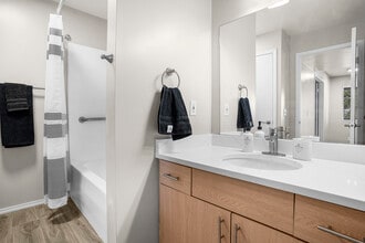 Renovated - Lakeside Village UT