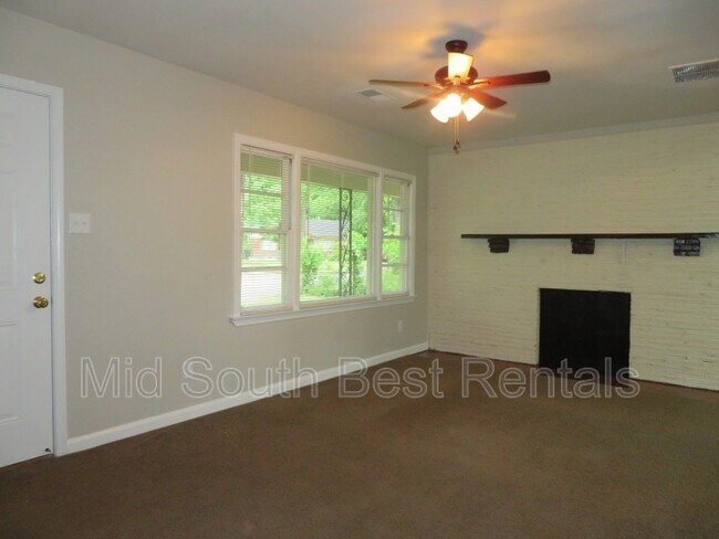 Foto del edificio - 1521 Paullus Ave