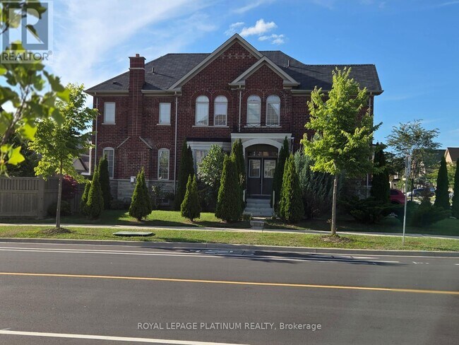 Building Photo - 2 Pelee Ave