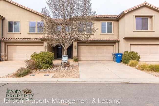 Building Photo - 3 br, 2.5 bath House - 3950 Bella Vista Drive