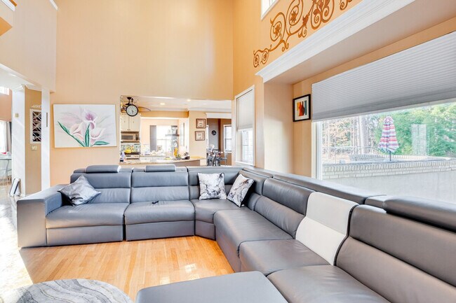 Foto del edificio - 14 Normandy Dr