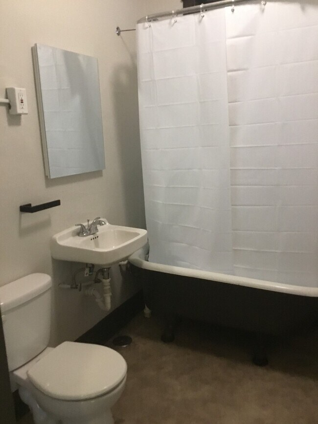 Foto del edificio - 2602 W 22nd Pl