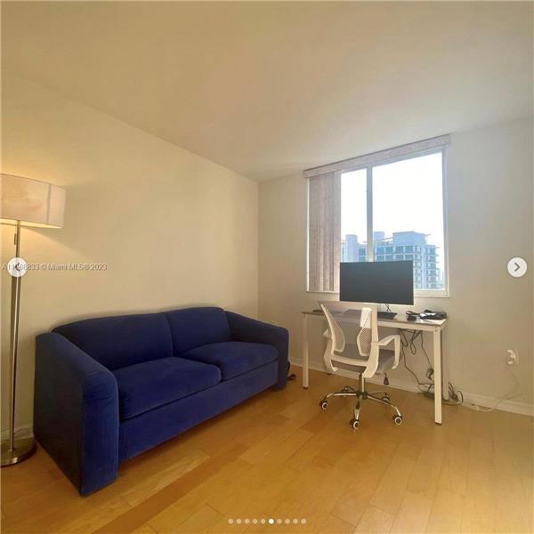 Foto del edificio - 1621 Bay Rd