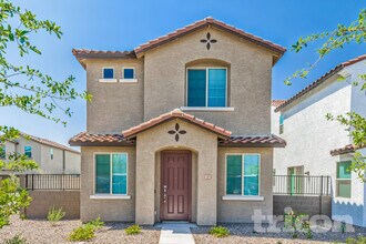 Building Photo - 2929 N 28th St