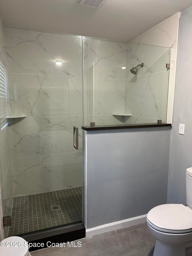 Foto del edificio - 3600 Aurora Rd