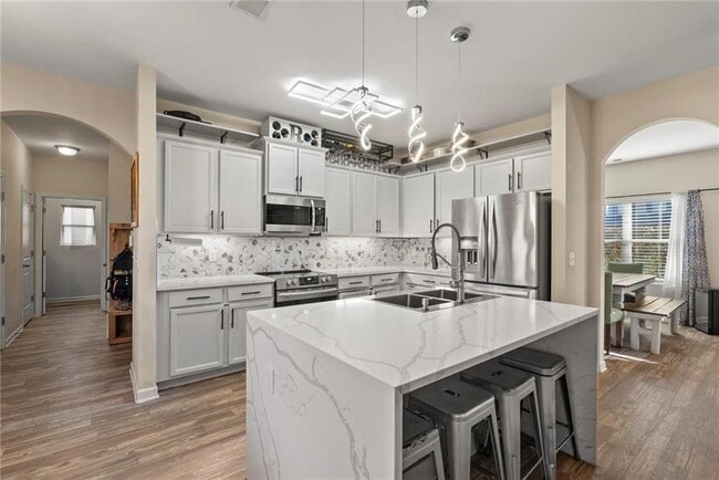 Building Photo - 62 Timberland Trace Way