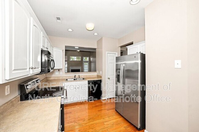Foto del edificio - 129 Cypress Landing Dr