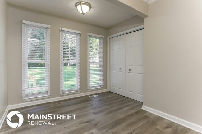 Foto del edificio - 43 1st Ave E