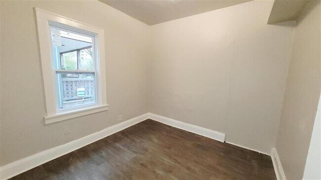 Foto del edificio - 2491 S 7th St