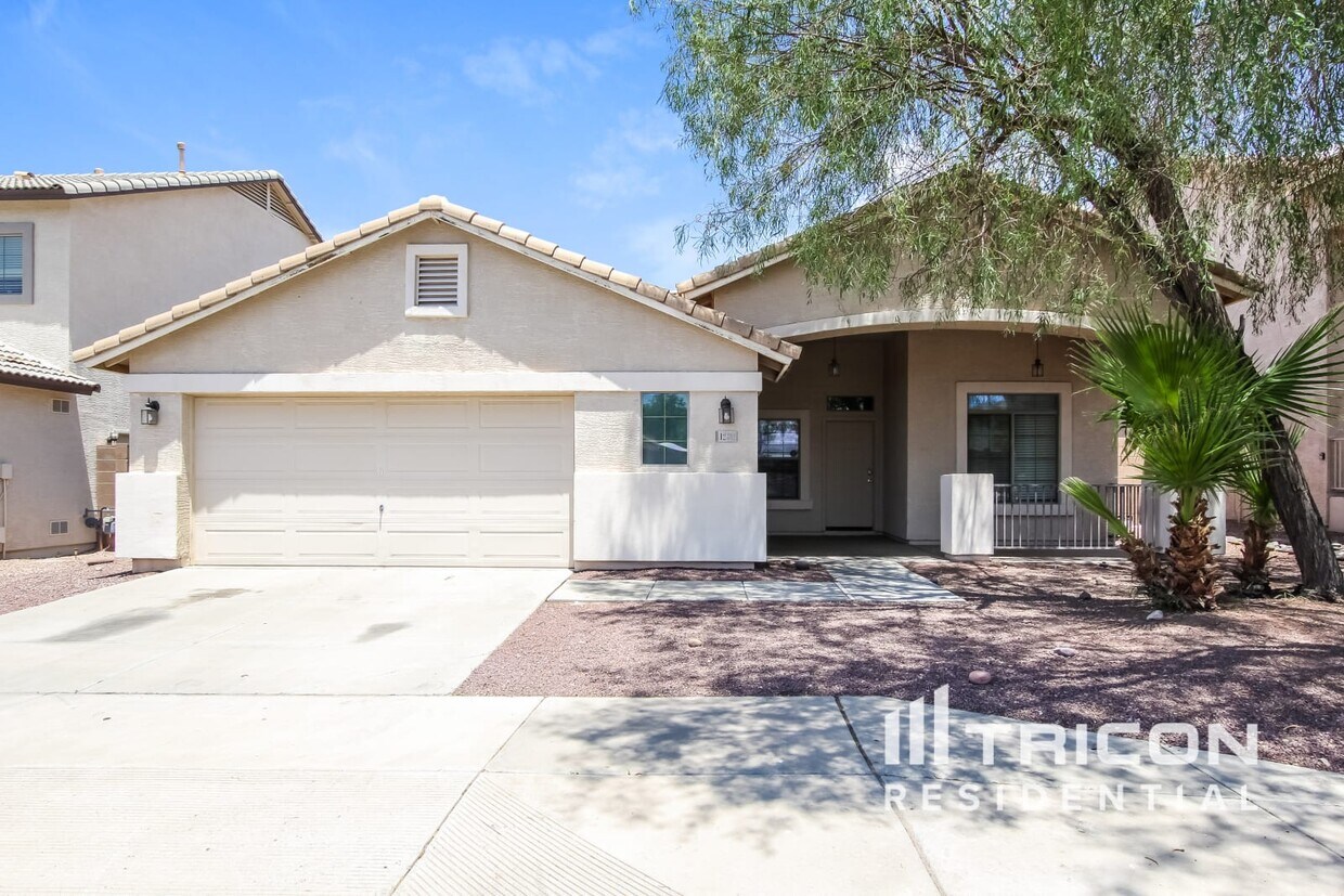 Foto principal - 12382 W Hopi St