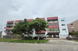 Building Photo - 6070 W 19th Ave