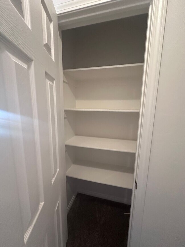 Building Photo - 509 Chapultepec Ave