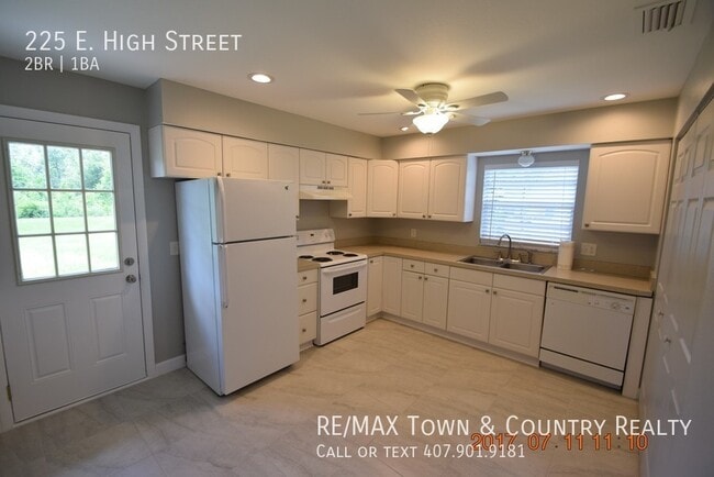 Building Photo - Oviedo Rental Duplex