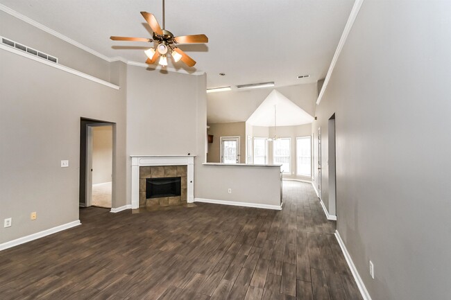 Building Photo - 5566 Brook Shade Ln