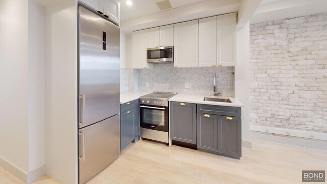 Building Photo - 23 Avenue B