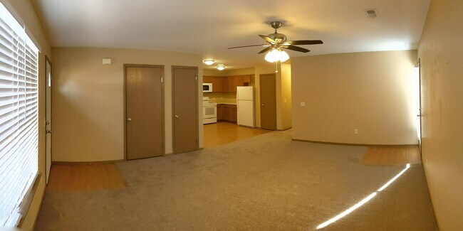 Foto del edificio - 1101 Fall Meadow Ln