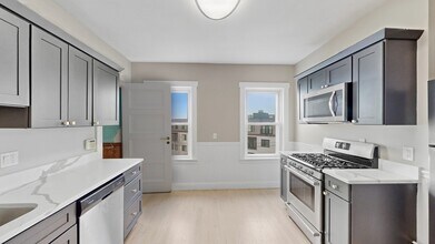 Building Photo - 1 Orient Ave