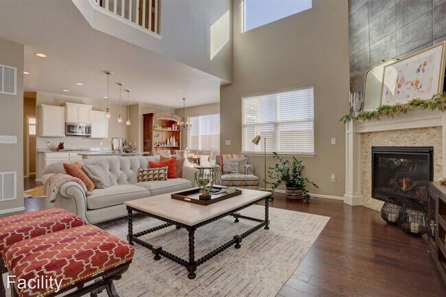 Building Photo - 3 br, 3 bath House - 13742 Valentia Street...