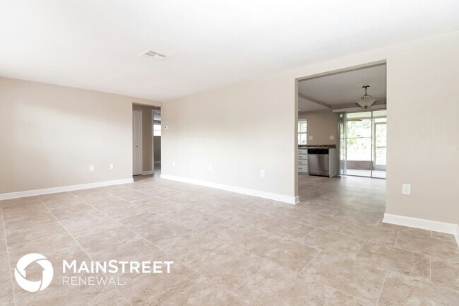 Building Photo - 7824 Cherrytree Ln