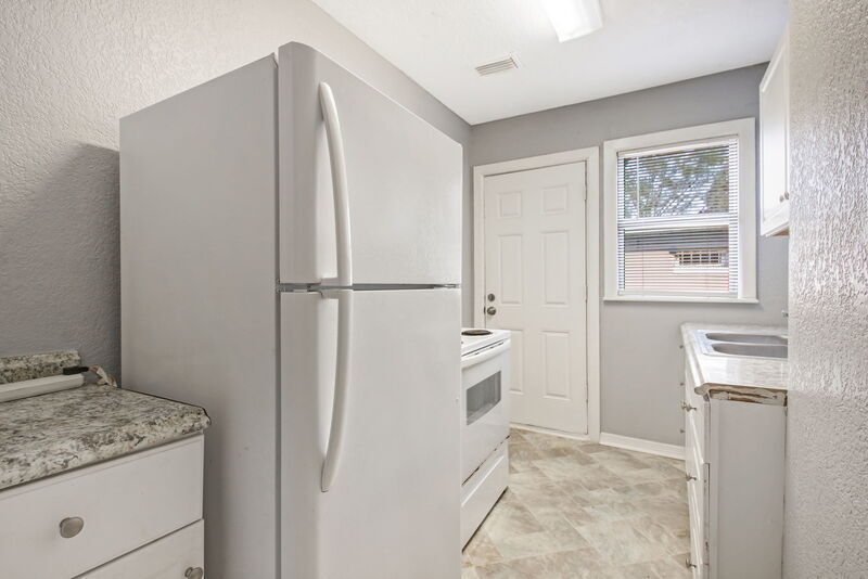 Foto principal - 5238 San Juan Ave