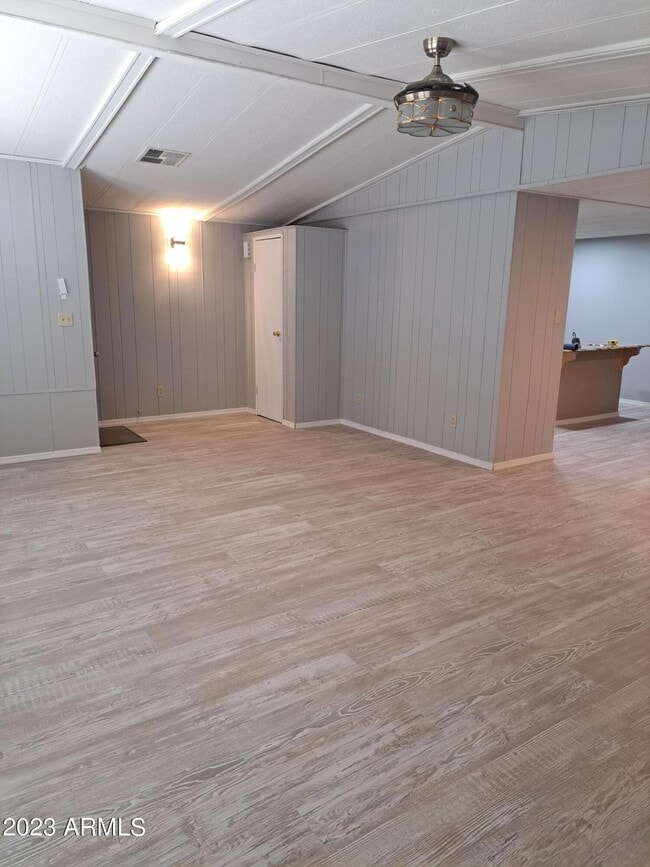 Building Photo - 7125 N 68th Dr