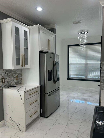 Building Photo - 5001 Alita Terrace