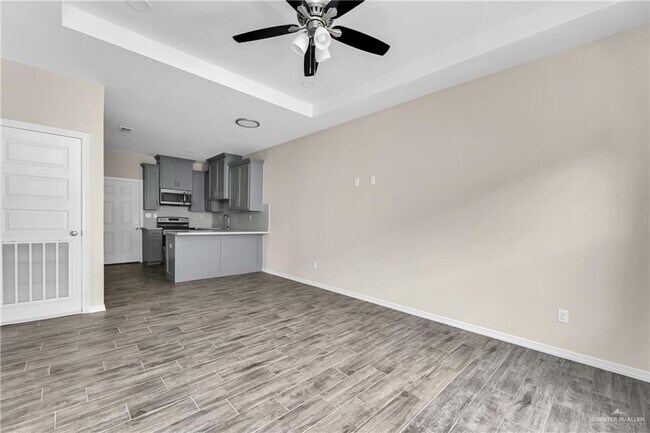 Building Photo - 1100 W Mahala Ave