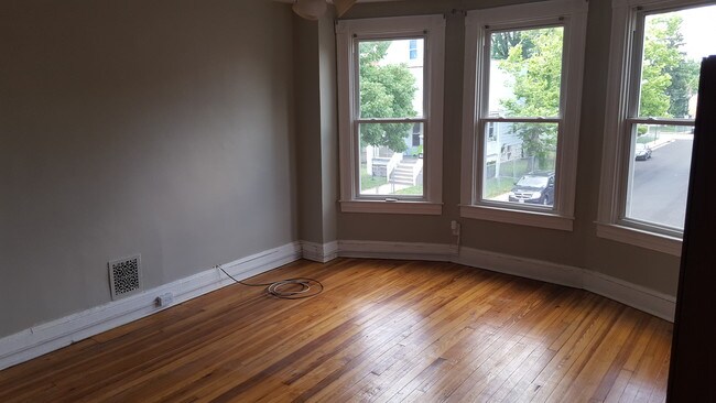 Foto del edificio - 901 Cator Ave