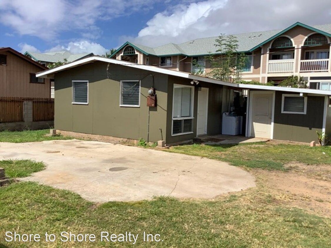 Primary Photo - 3 br, 1 bath House - 335-B Momi Place