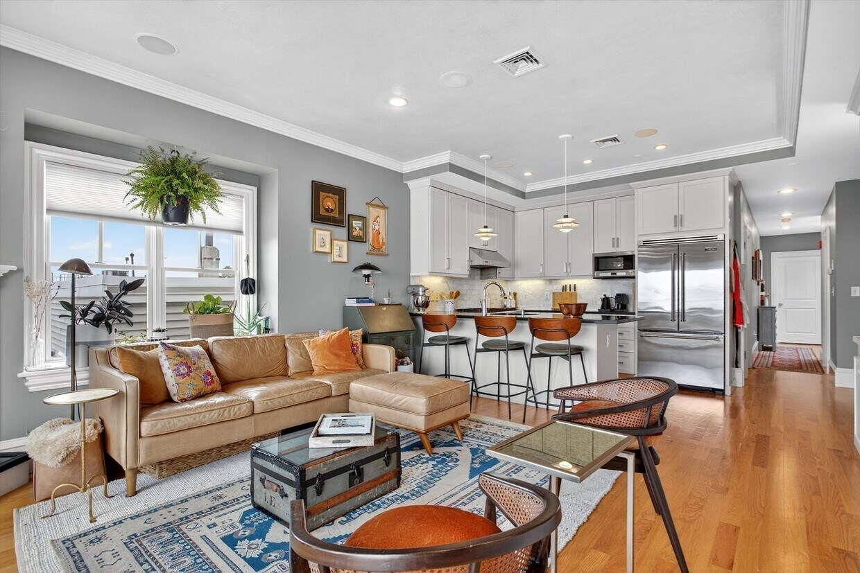Foto principal - Private Roof Deck - Natural Light - Off-St...