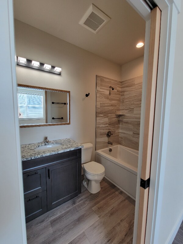 1811 McKittrick St, Wenatchee, WA 98801 Townhome Rentals in Wenatchee