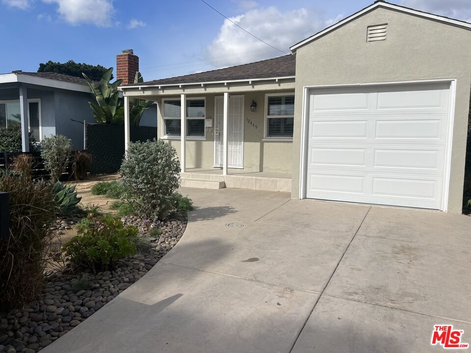 12449 Walsh Ave, Los Angeles, CA 90066 House Rental in Los Angeles