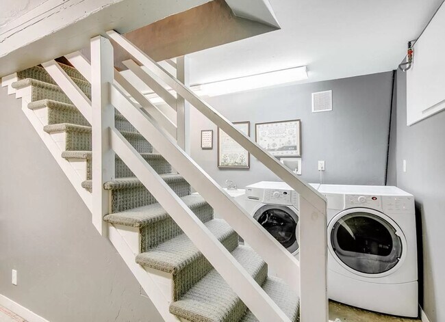 Foto del edificio - 1152 El Abra Way