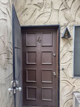 Building Photo - 789 N Mollison Ave