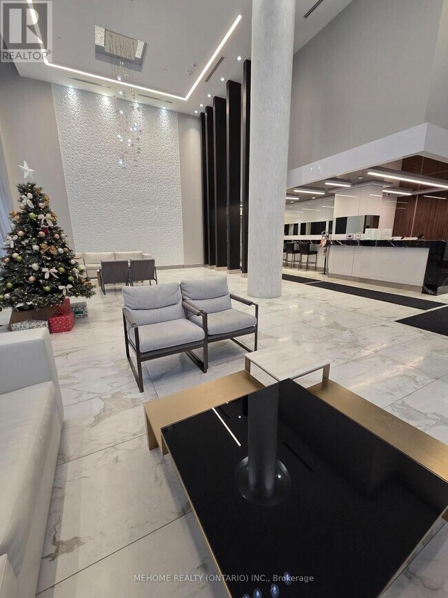 Photo du bâtiment - 32 Forest Manor Rd