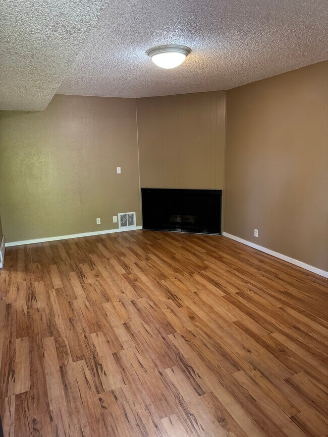 Photo - Magnussen Apartments