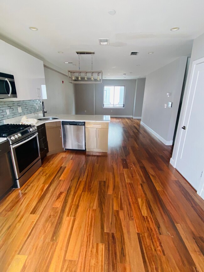 Foto del edificio - 1514 Ridge Ave