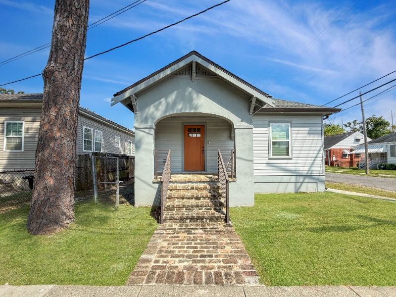 Primary Photo - 3101 Allen St