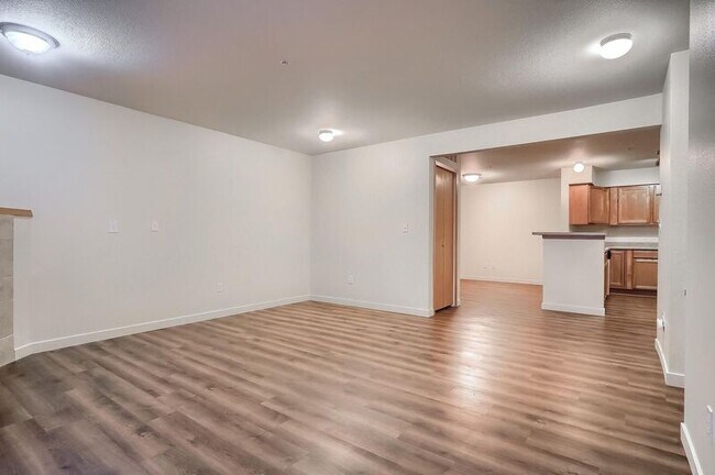 Foto del edificio - 2990 Shadow Creek Dr