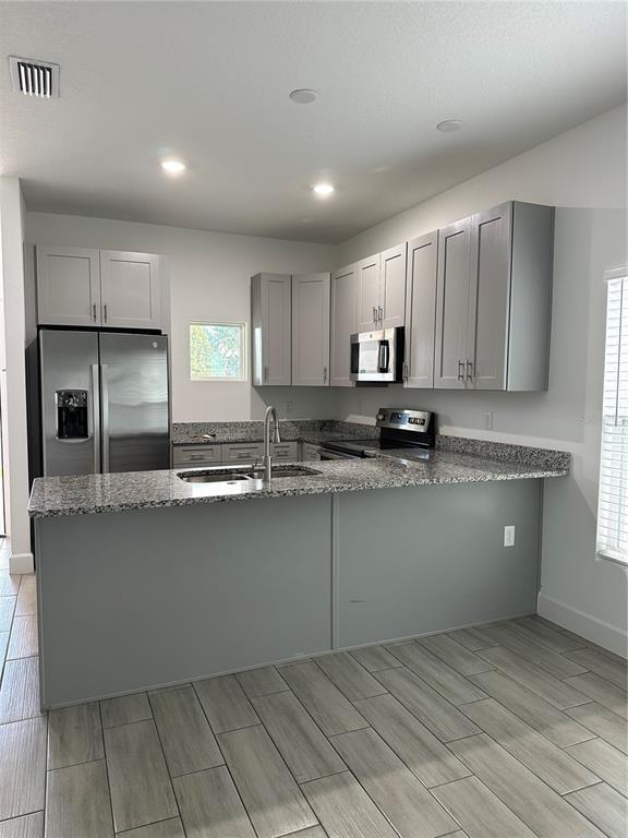 Foto del edificio - 601 Lake Shore Pkwy