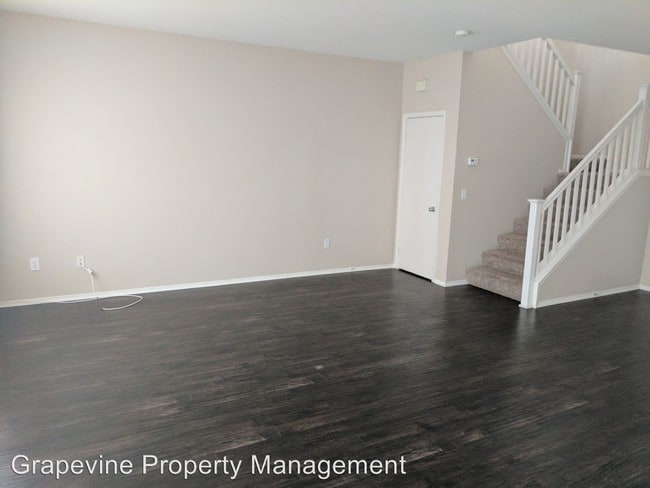 Building Photo - 3 br, 2.5 bath House - 36355 Gasparo Lane