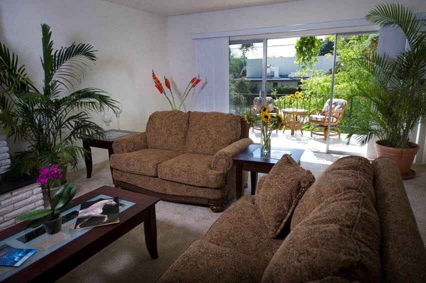 The Continental Arcadia Apartments In Ca Westside Als