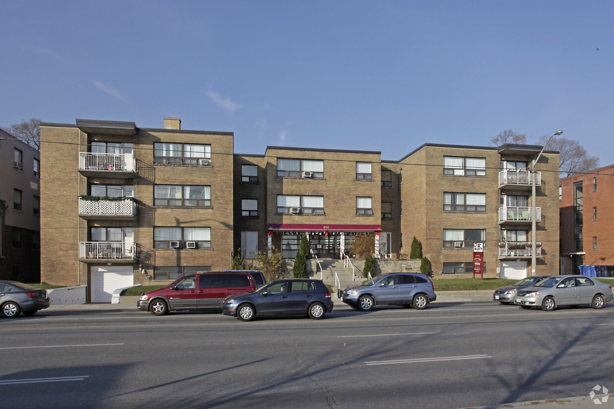 Primary Photo - Lynn Laird Apartments