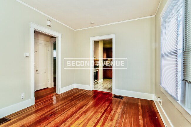 Foto del edificio - 1220 Manitau Ave