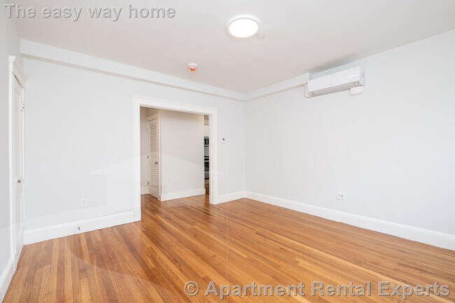 Foto del edificio - 19 Forest St