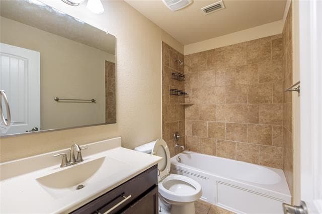 Building Photo - 901 Kiowa Dr