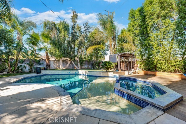 Foto principal - 5925 Hanna Ave