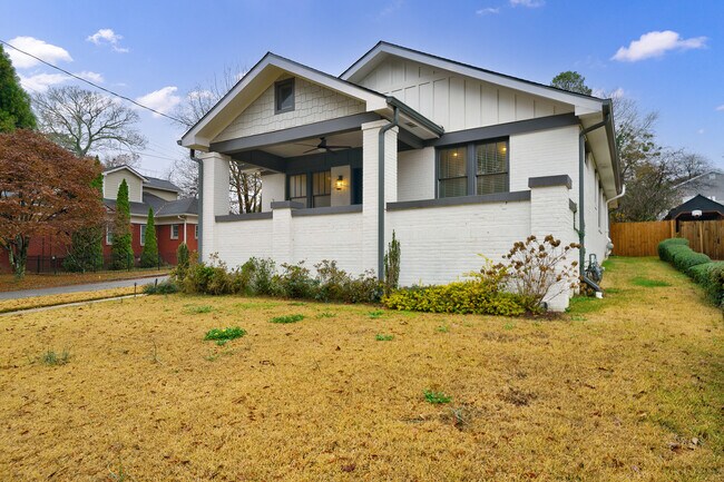 Foto del edificio - 349 Altoona Pl SW